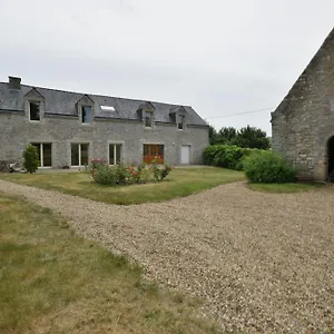Bed and breakfast Domaine Uraveni, Theix