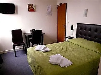 Logis Hotel Le Bretagne Le Vivier-sur-Mer